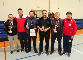 Божићни турнир