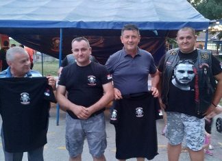 Мирис бензина, гулаш и рок музика