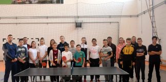 У знаку Пећинчанки и Шимановчана