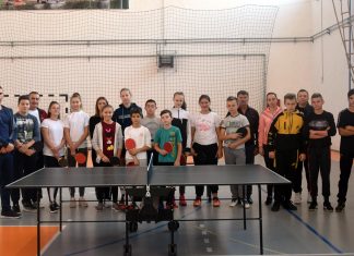 У знаку Пећинчанки и Шимановчана