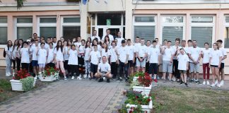 Општина летовањем наградила 55 ученика