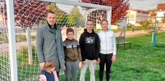 Заједничким снагама уређено игралиште Пеђа Гајић