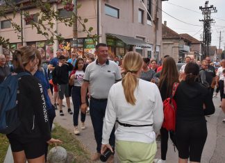 Исплати се вредно учити и радити